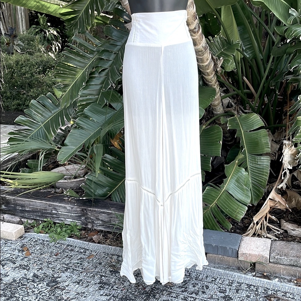 Sincerely Jules white wide leg tiered, crochet insert pants